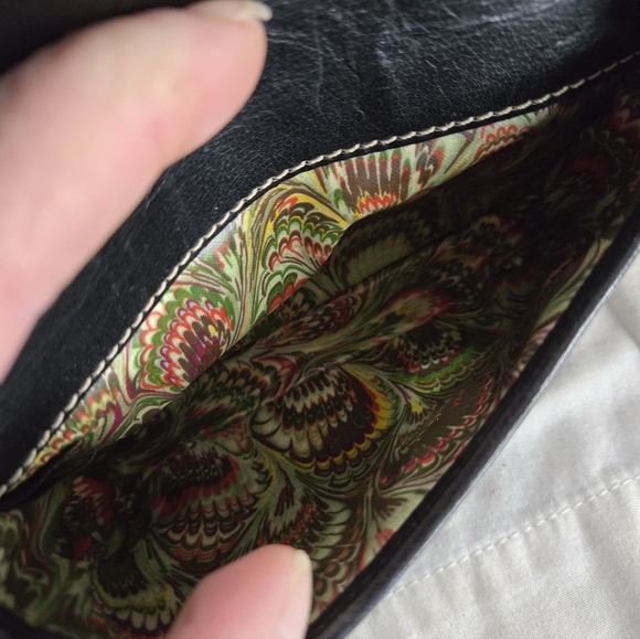 Dooney and Bourke Vintage Plumes Black Leather Wristlet BUNDLE - Picture 7 of 9